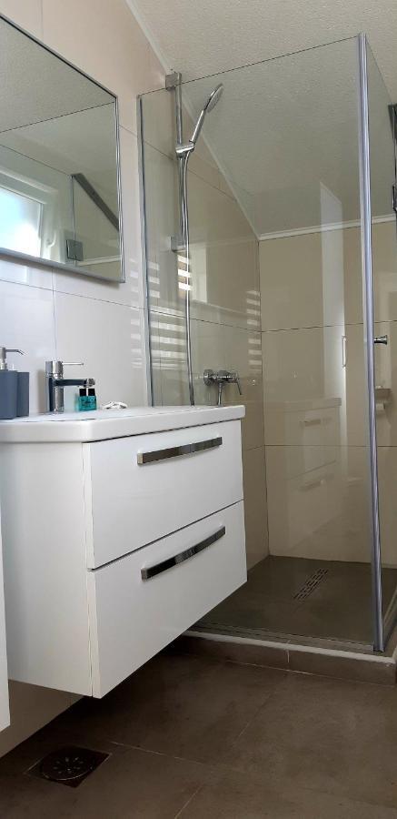 Apartmani Bilic Korenica Exteriör bild